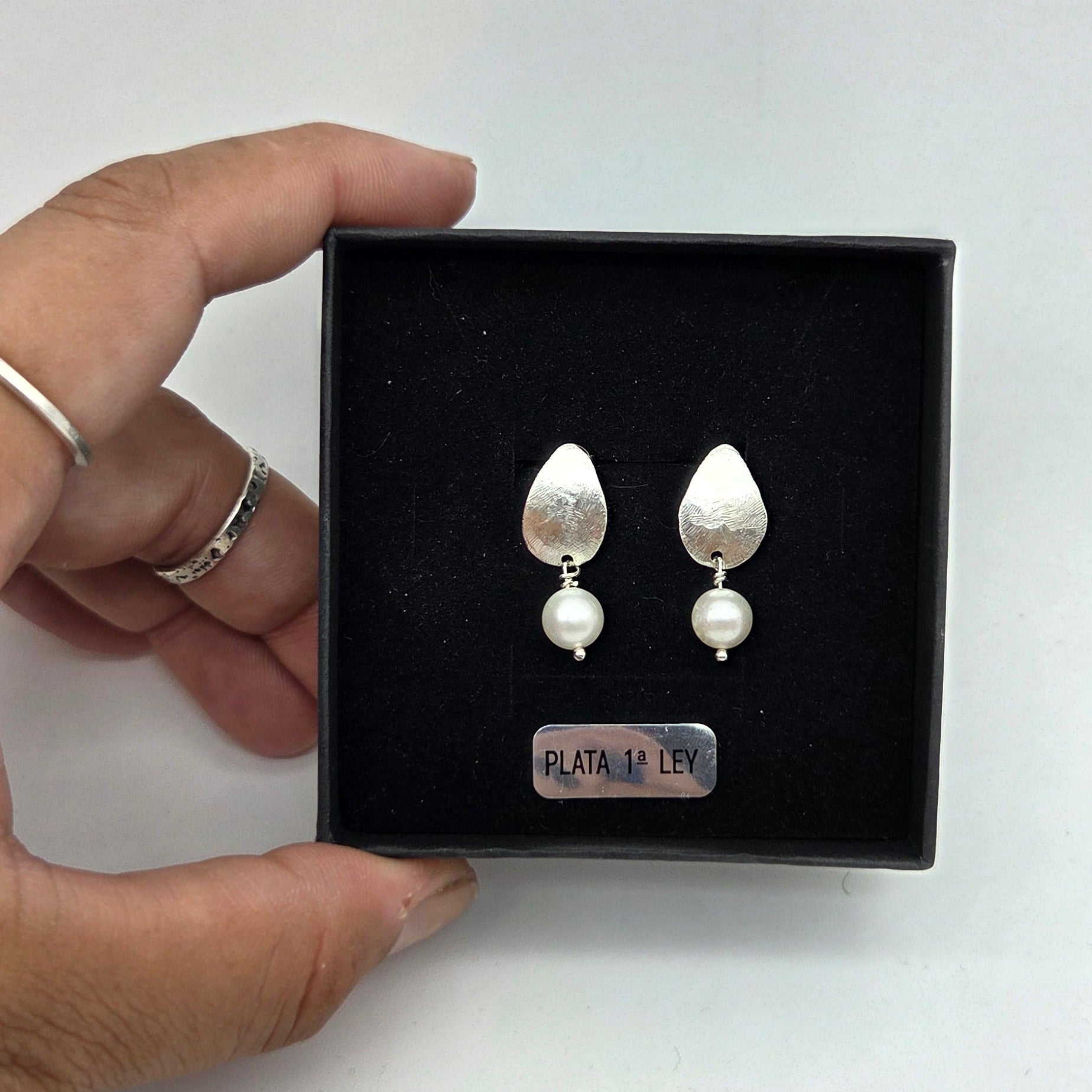 Pendiente Gota Plata de Ley 925 y Perla Cultivada